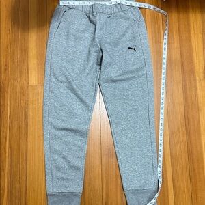 Puma Men's Light Gray Joggers